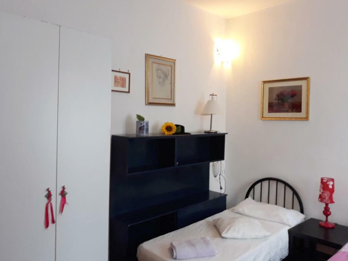 Bed In Guest house